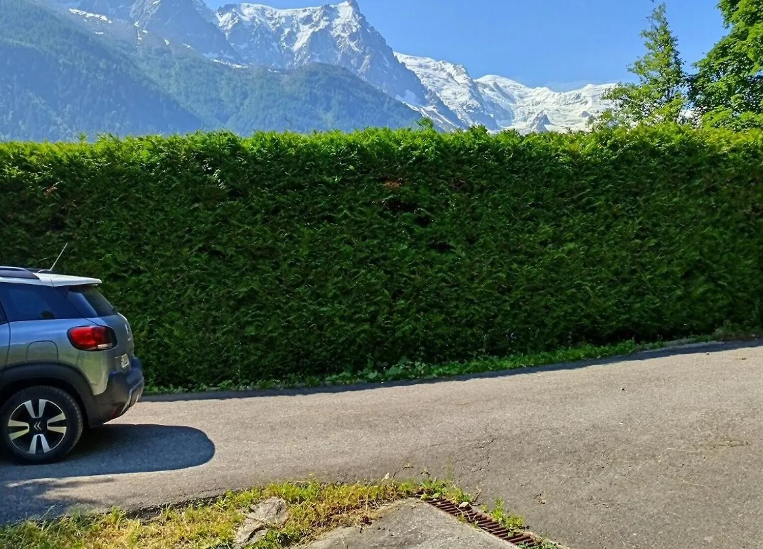 Chalet Spacieux A Chamonix Pour 9 - Vue Panoramique Mont-Blanc, Jacuzzi, Jardin & Parking